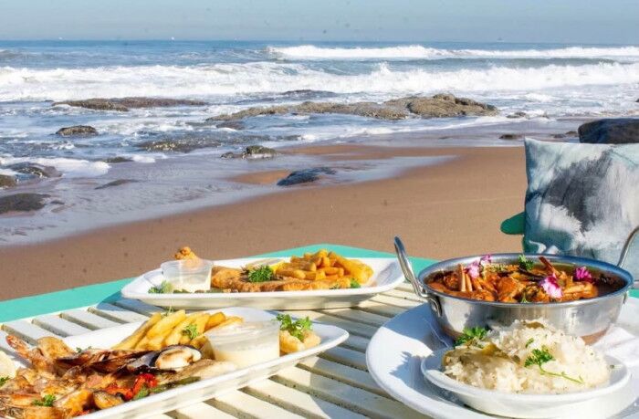 Food served at the The Galley Beach Bar and Grill. Pet-friendly restaurants around Durban. Pet2s4