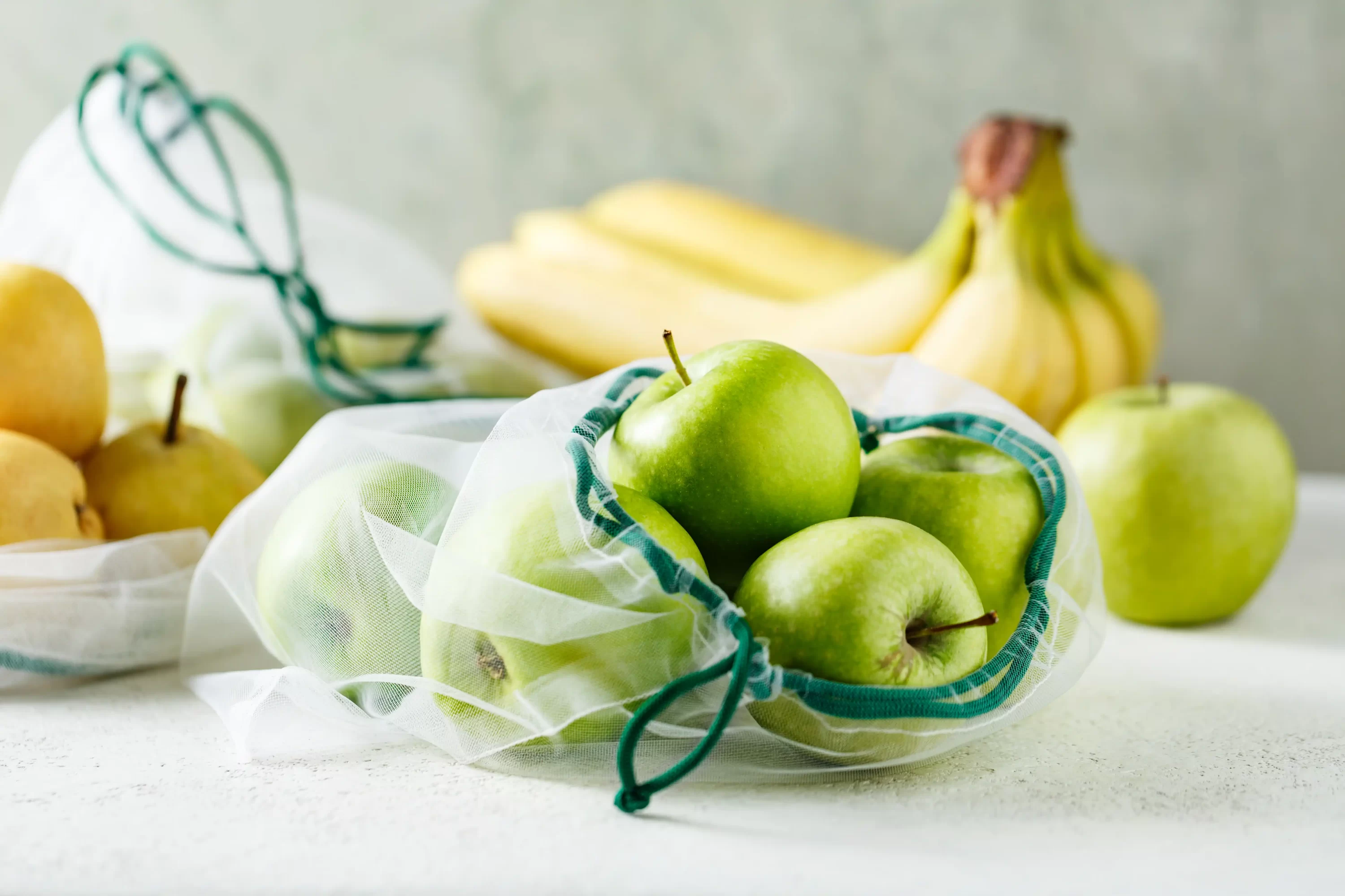 bananas and apples. Human food dogs cat eat. Pets24